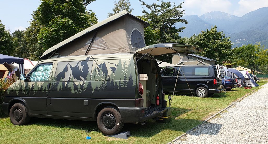 Praktisch Vervelend Publiciteit DIY: Wrap Je Caravan - Caravanity | happy campers lifestyle